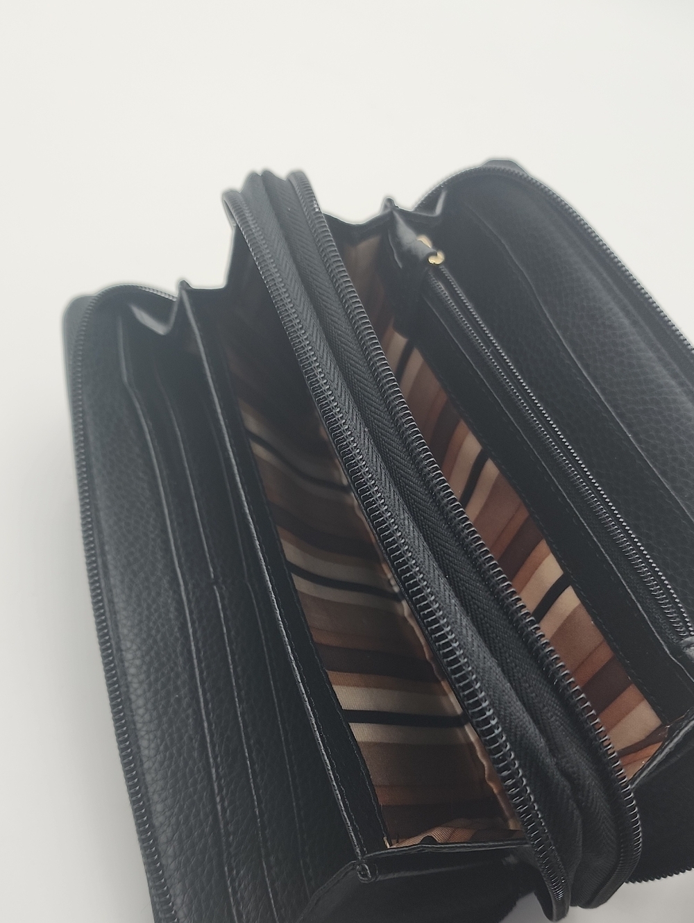 Tignanello Black Leather Continental Zipper Wallet - Picture 10 of 13